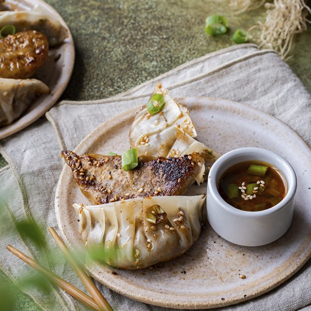 Dumplings asiatiques croustillants